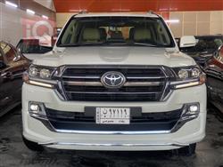 تۆیۆتا لاند کروزەر